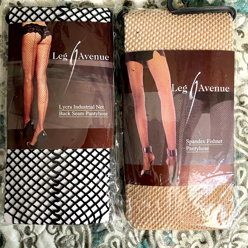 10 pair of fishnet hose, NIP
